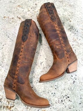 DINGO Distressed Brown Leather Women's Cowboy Boots NEW!!